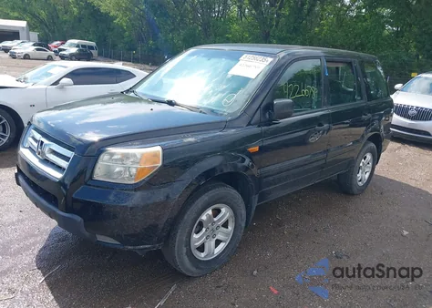 2007 Honda Pilot Lx z USA, uszkodzony, nr VIN 5FNYF28107B021596